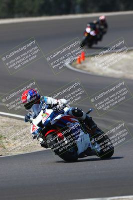 media/Sep-21-2025-TrackDaz (Sun) [[277c75b276]]/C Group/1140pm (Turn 3)/